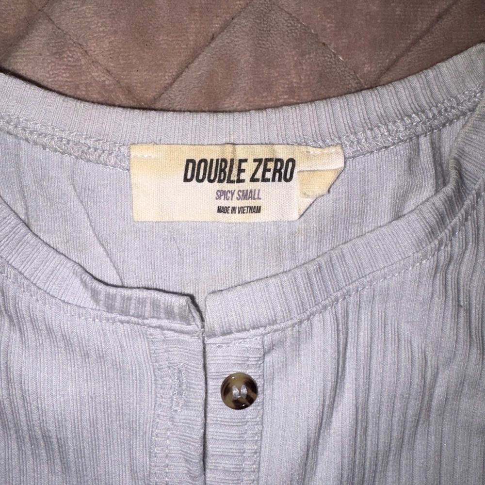 Sleeveless Button-Up Ribbed Top - Light blue - Picture 5 of 6